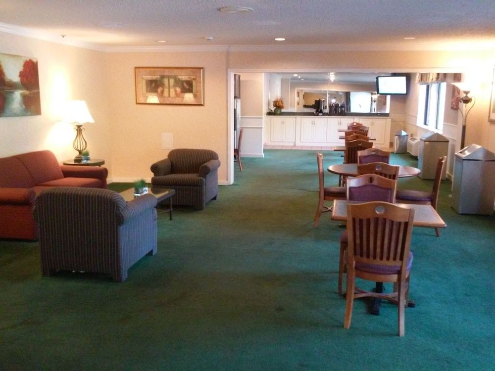 Motel 6-Maryland Heights, MO 2