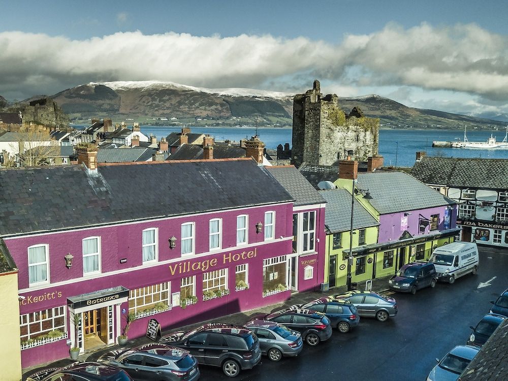 Mc Kevitts Village Hotel 1