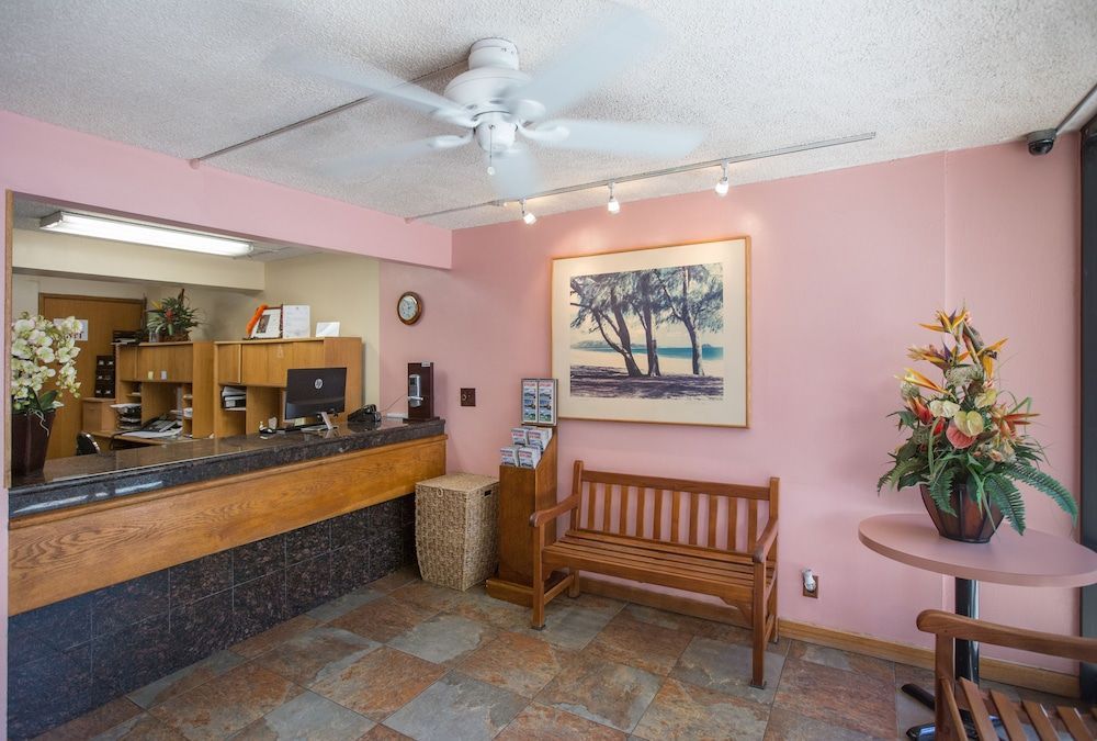 Kuhio Banyan Club 2