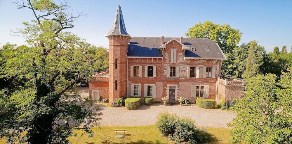 Domaine du Buc, Le Château 1
