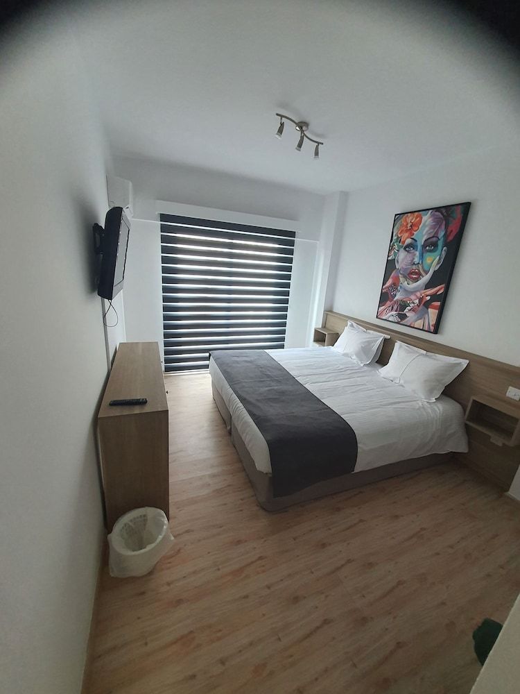 Larnaca Bay Suites 1