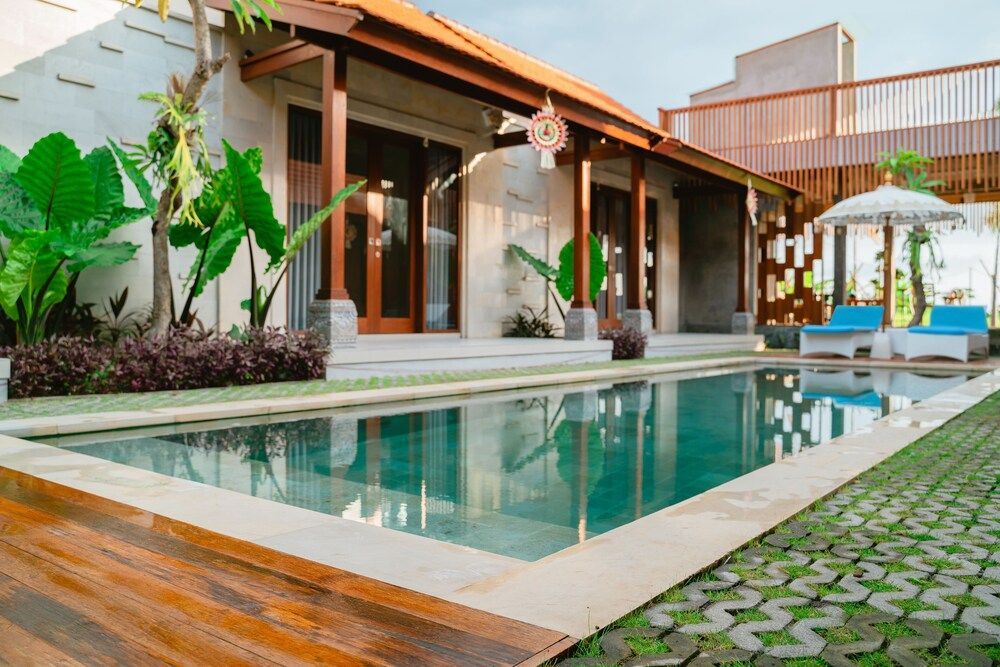 Paris - Canggu-Bali - The Ume - Canggu-Bali
