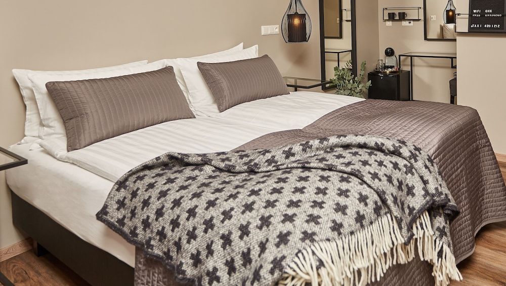 Keflavik Micro Suites 1