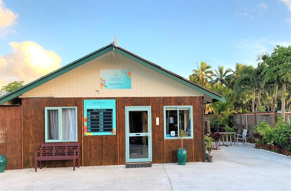 Magic Reef Bungalows 2