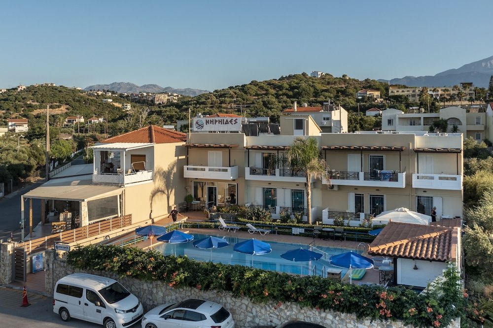 Niriides Hotel Apts Studios 1