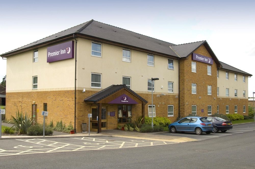 Premier Inn Wakefield City North 1