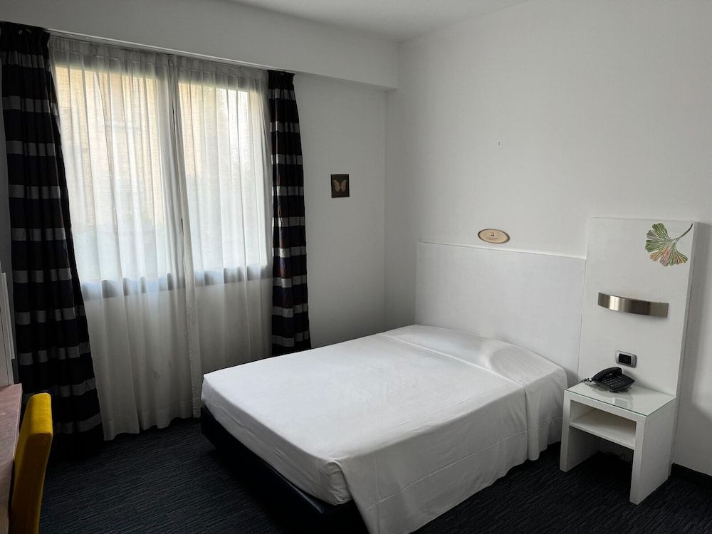 B&B HOTEL Milano Cologno Sporting 1