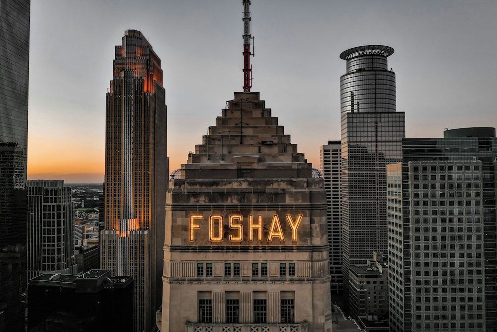 W Minneapolis - The Foshay 1