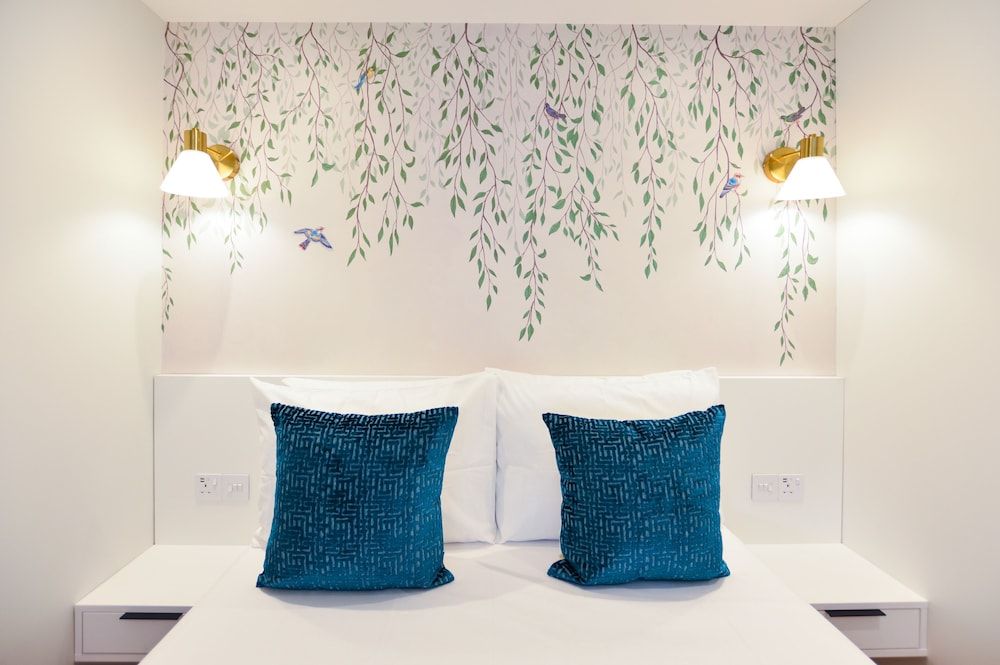 Sale Place Serviced Apartments by Concept Apartments 1