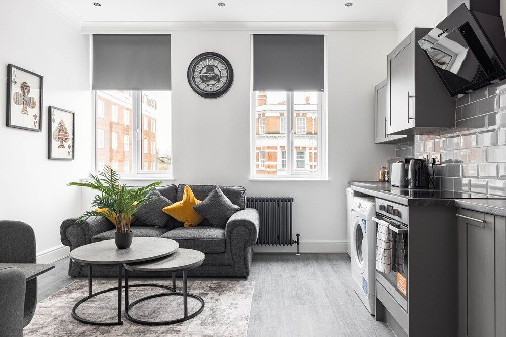 Edgware Road Apartments 1