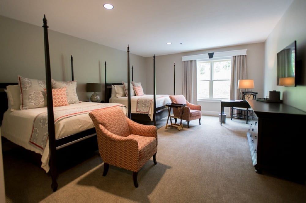 The Grand at Bedford Village Inn 2