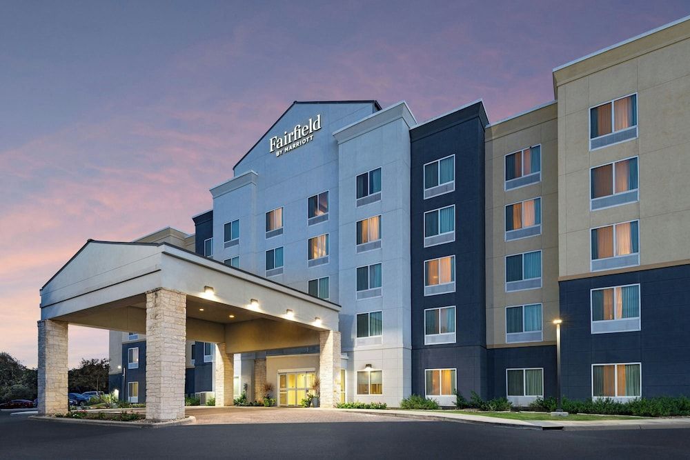 Fairfield Inn and Suites by Marriott San Antonio Northeast / Schertz / RAFB 1