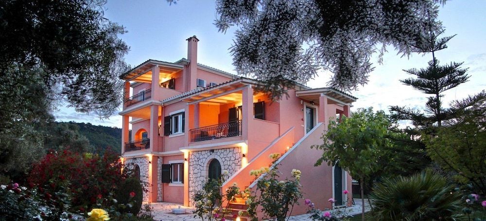 Anthias Garden 1