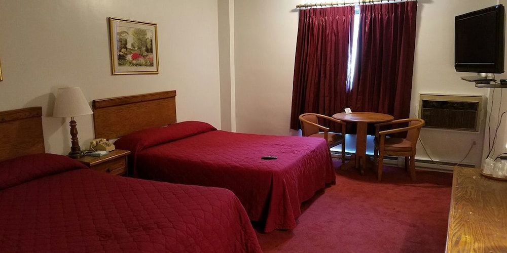 Woonsocket Motor Inn 1