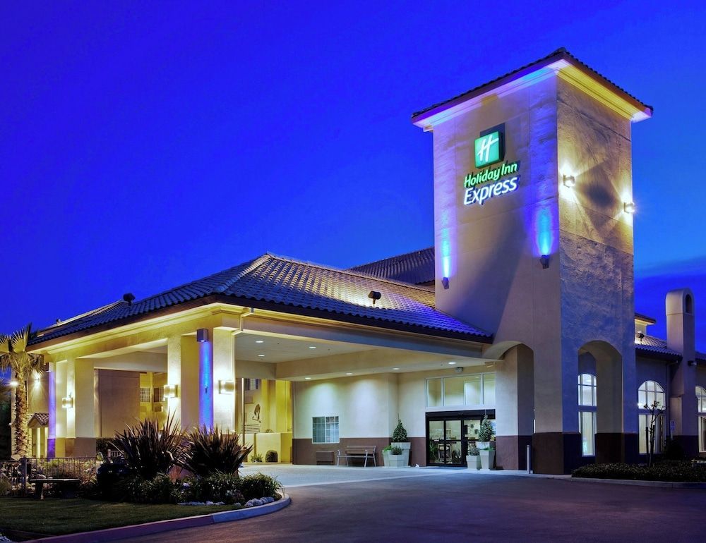 Holiday Inn Express MADERA-YOSEMITE PK AREA by IHG 1