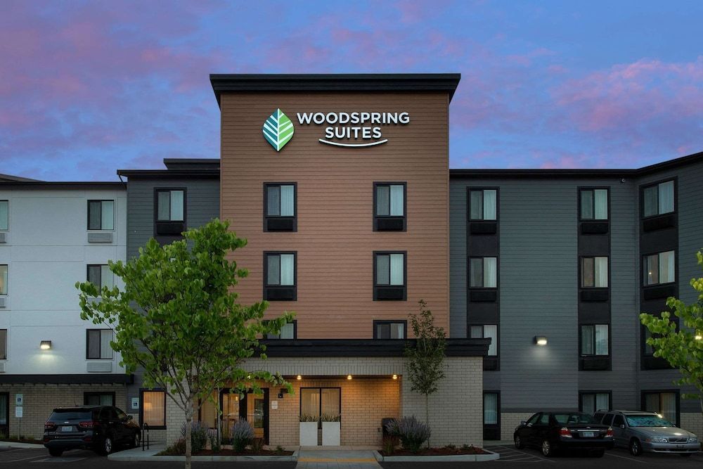 WoodSpring Suites Seattle Tukwila 1