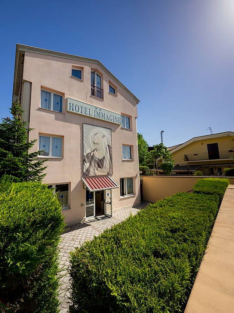 Hotel Immagine 1