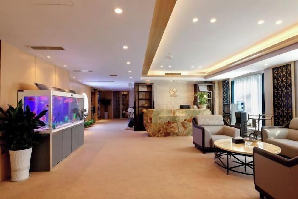 Grand Noble Hotel 2