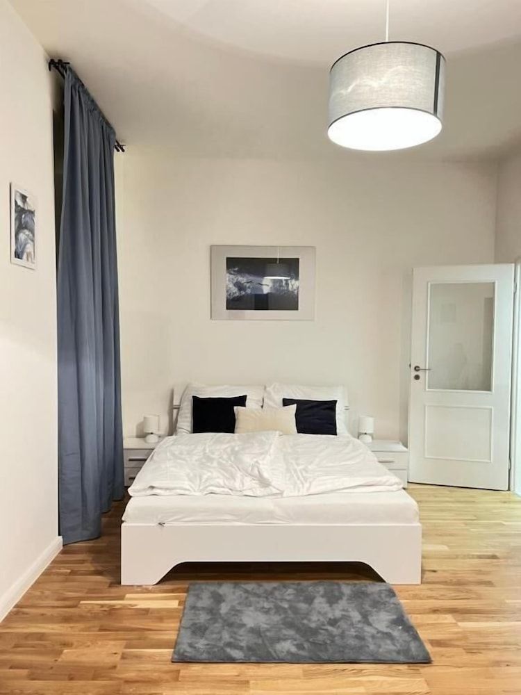 Helen Homestay Florenc Newly Apartment 1