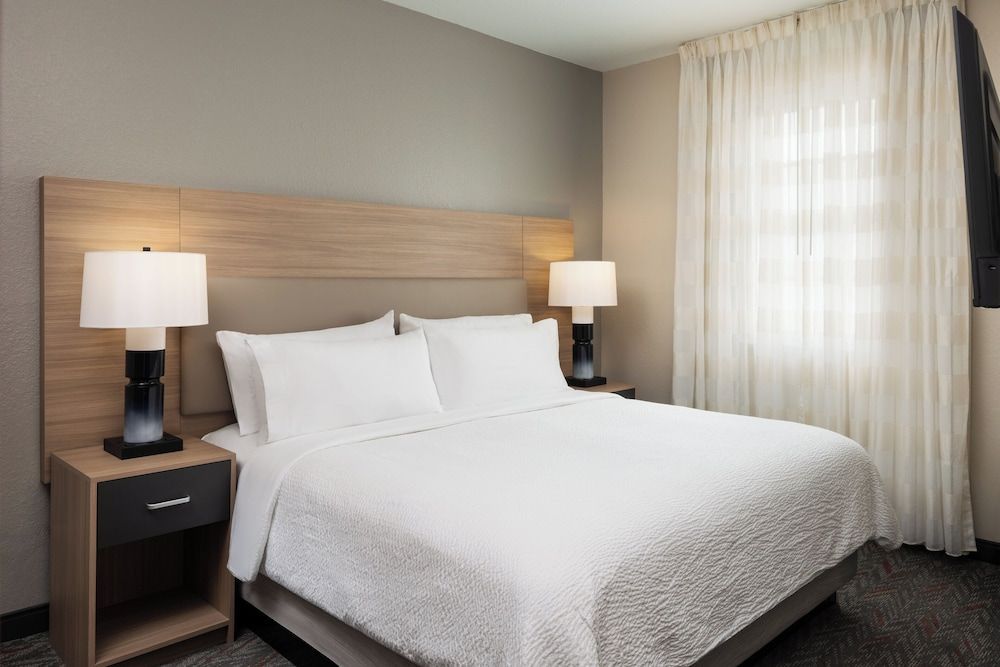 Candlewood Suites Miami - Doral by IHG 2