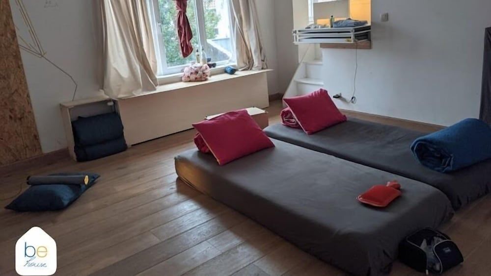 be house 1
