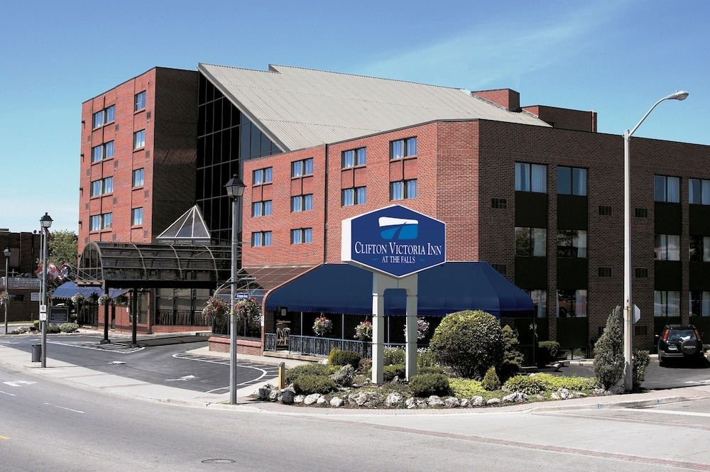 Clifton Victoria Inn at the Falls 1