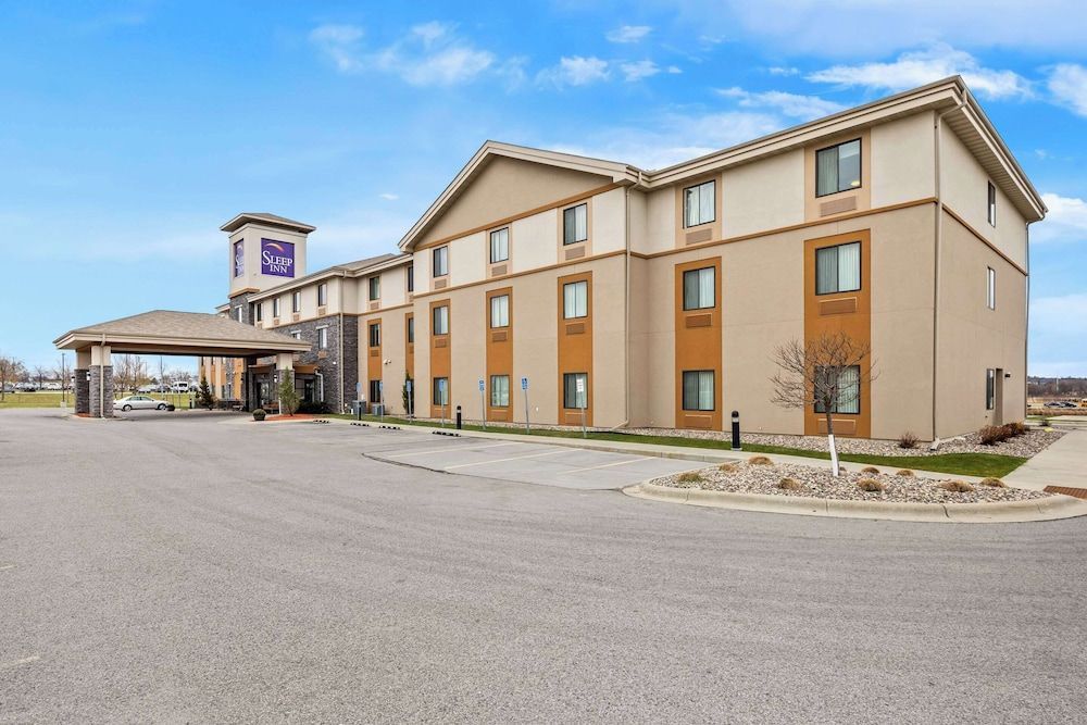 Sleep Inn & Suites West-Near Medical Center 1