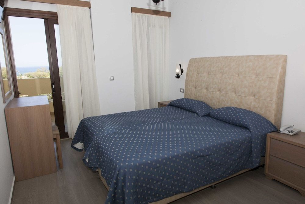 Sunny Suites 1