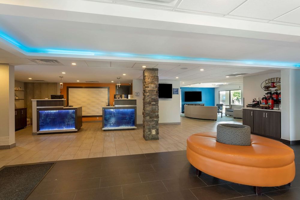 Best Western Plus Bowling Green 2