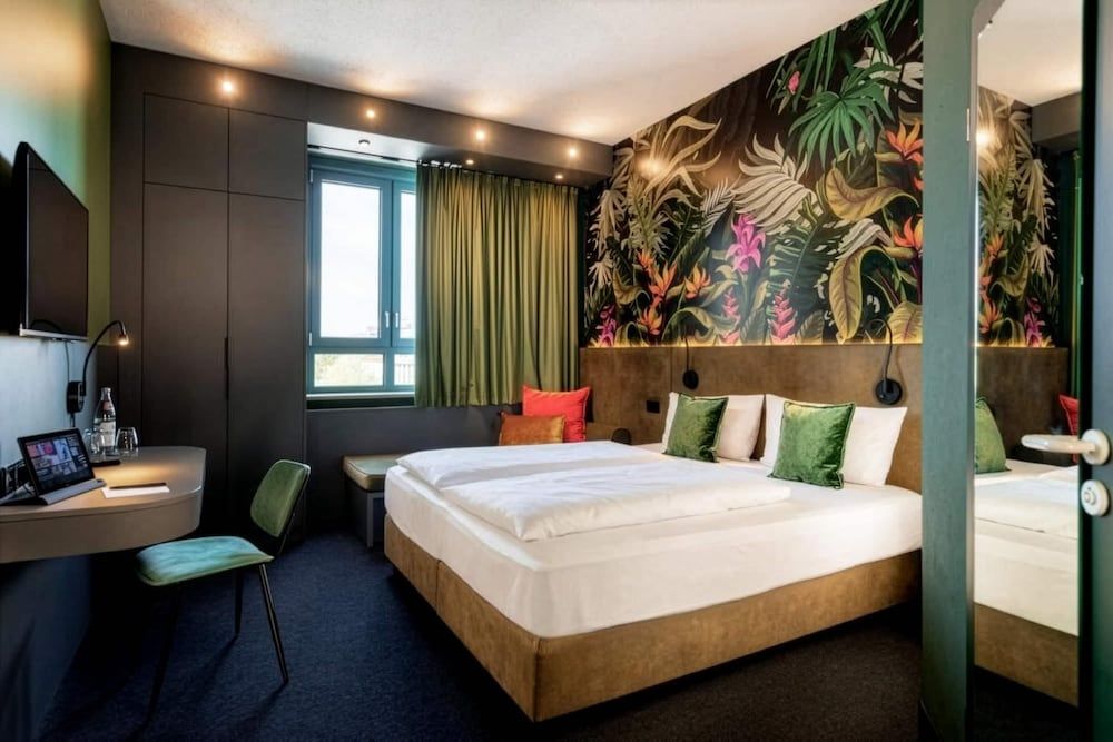 Rugs Hotel Augsburg, Trademark Collection by Wyndham 1