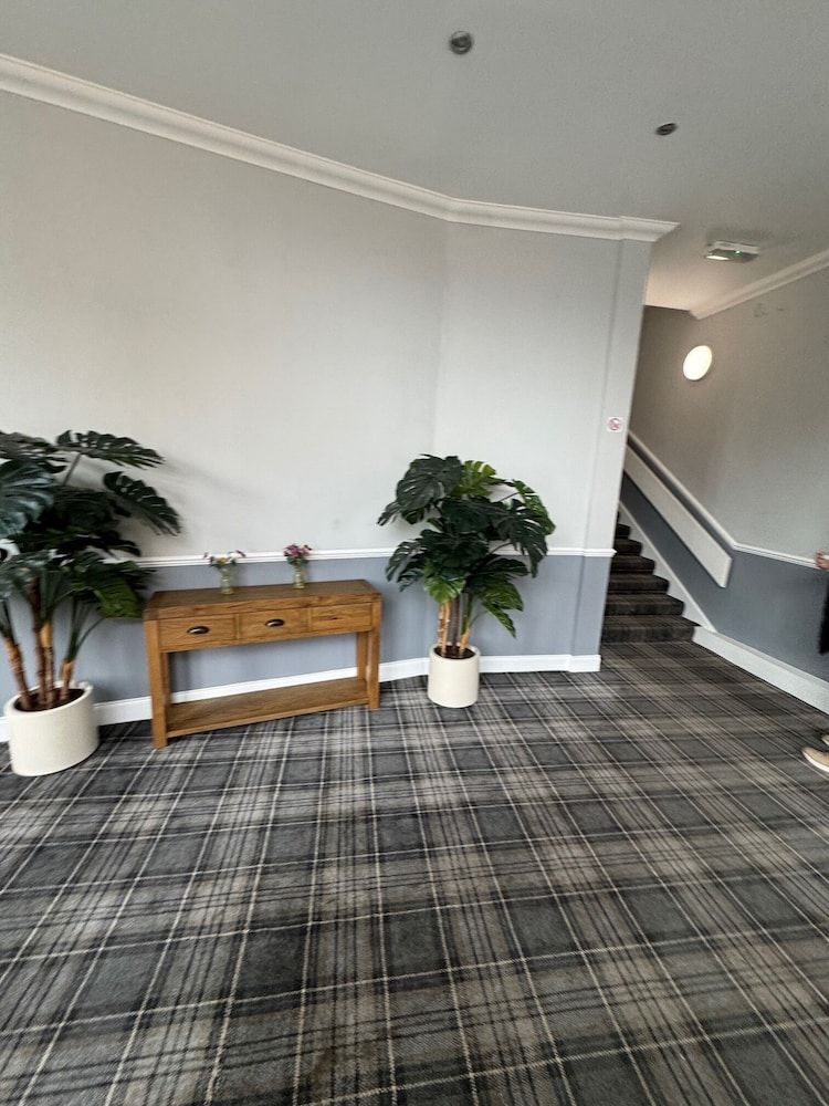 Royal Guest House 2