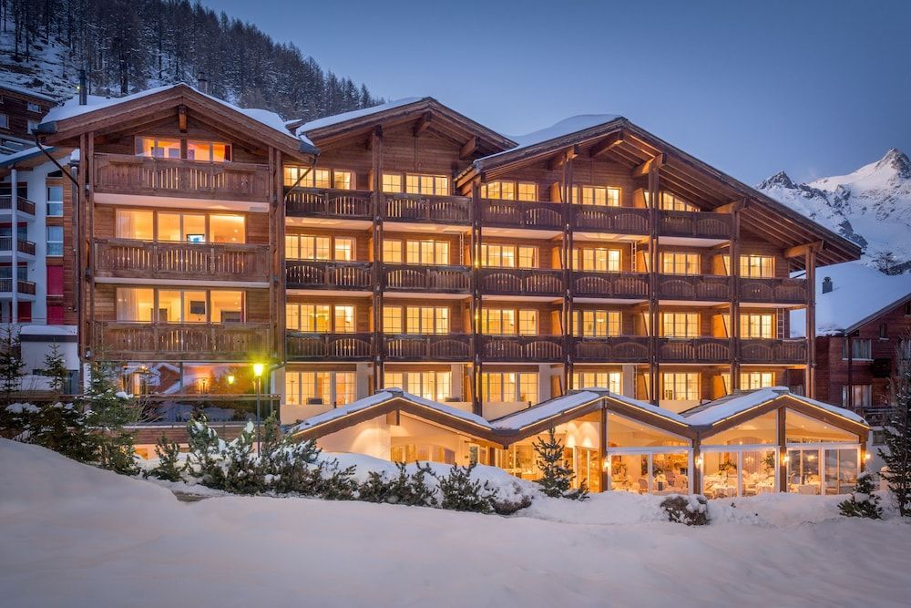 Wellnesshotel Schweizerhof 1