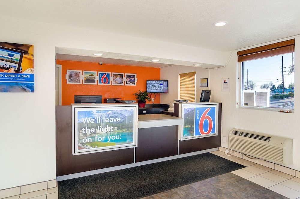 Motel 6 Denver, CO – Downtown 2