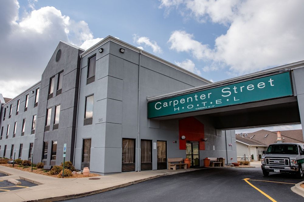 Carpenter Street Hotel 1