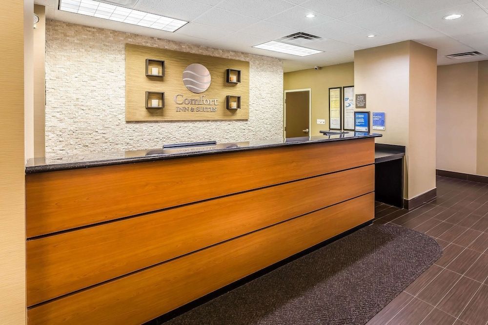 Comfort Inn & Suites Dalton West 2