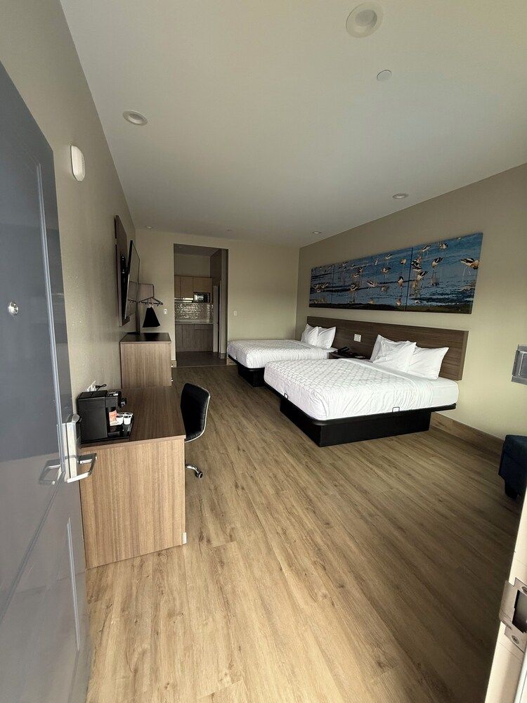 Clarion Pointe Port Lavaca 2