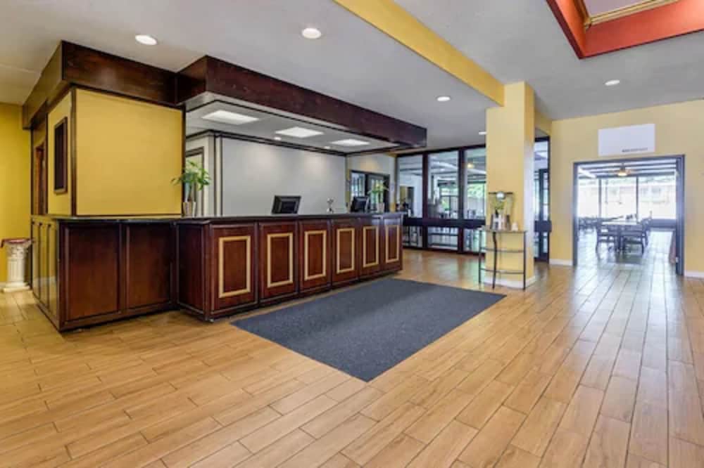 Inn at Lebanon - Hershey & Manheim area 2