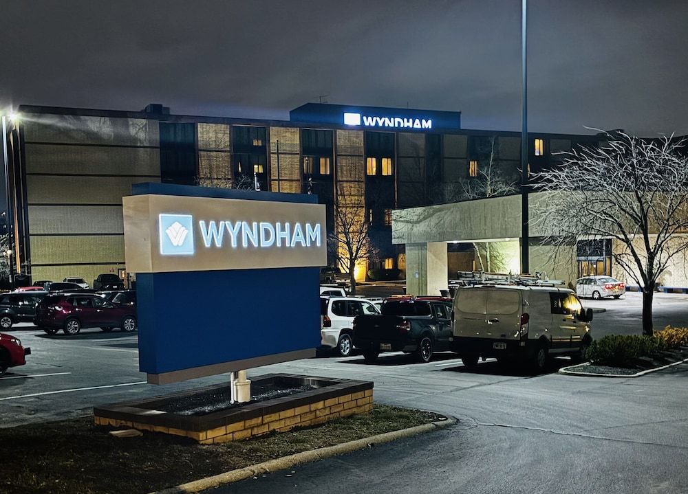 Wyndham Columbus 1