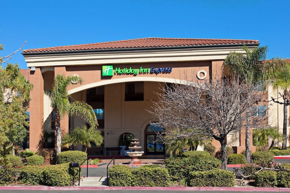 Holiday Inn Express TEMECULA by IHG 1
