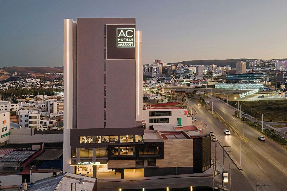 AC Hotel by Marriott San Luis Potosi 1