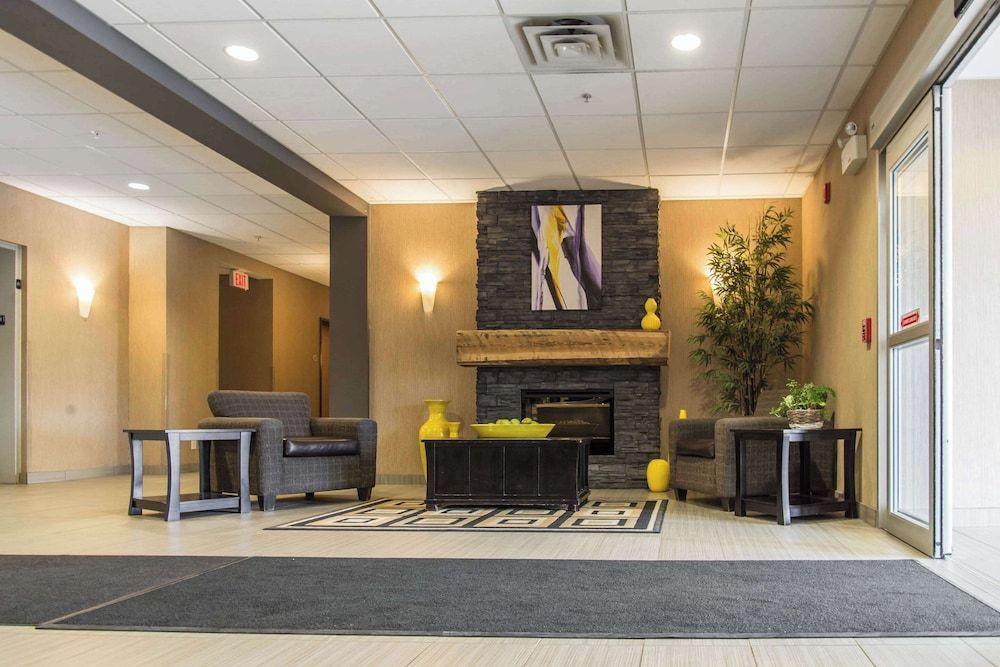 MainStay Suites Winnipeg Airport 2