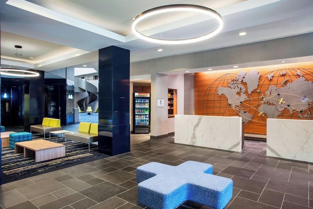 Sheraton Suites Philadelphia Airport 2