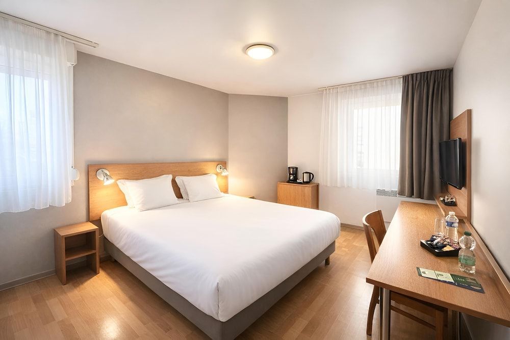 Séjours & Affaires Bordeaux de L'Yser 1