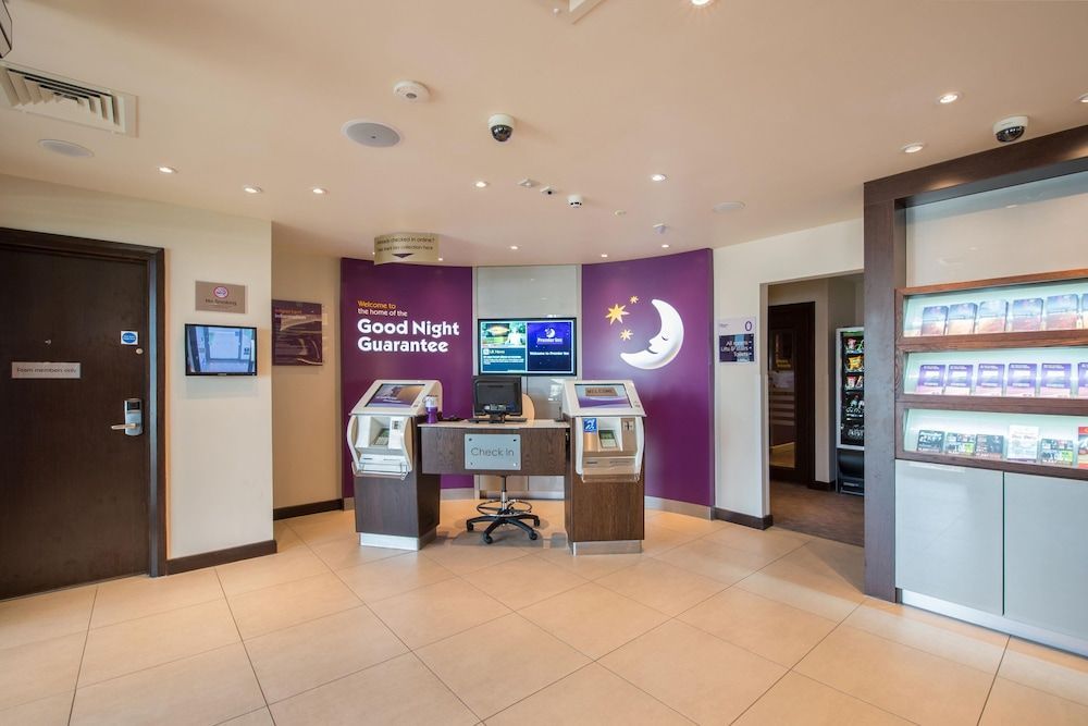 Premier Inn Chatham/Gillingham - Vic Pier 2