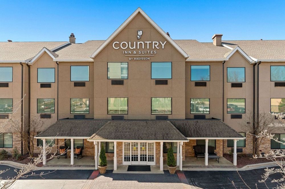 Country Inn & Suites by Radisson, Asheville - Outlet Mall 1