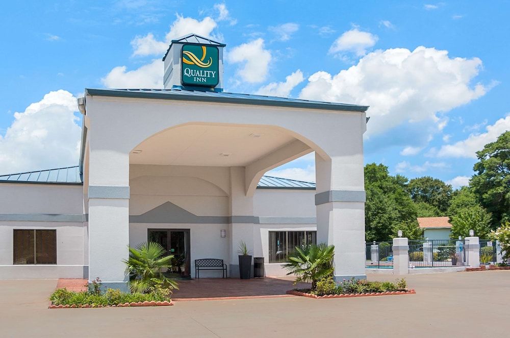Quality Inn Carthage 1