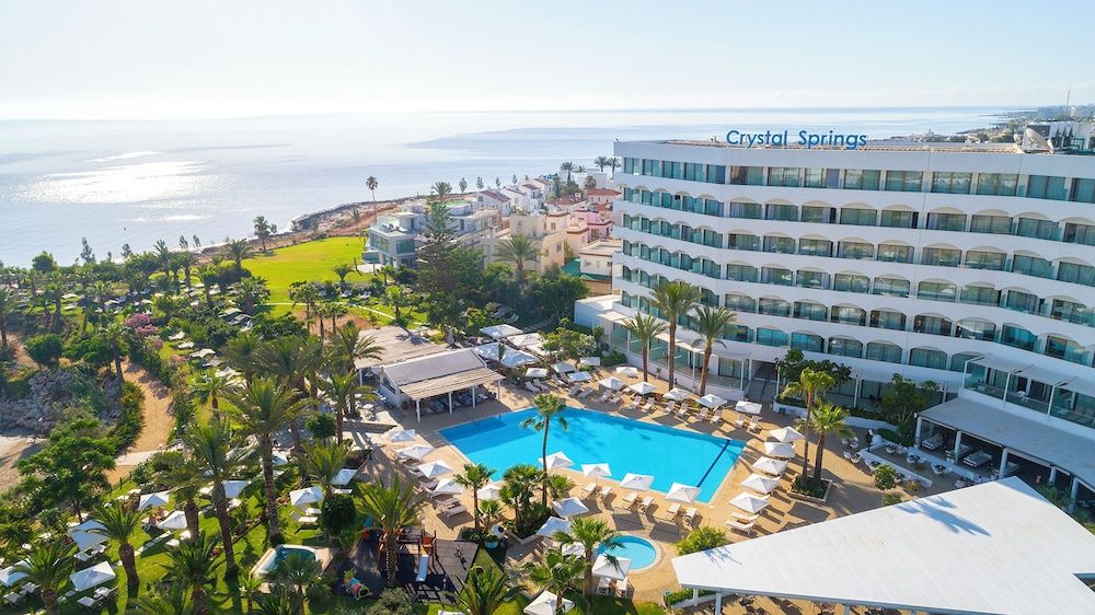 Crystal Springs Beach Hotel 1