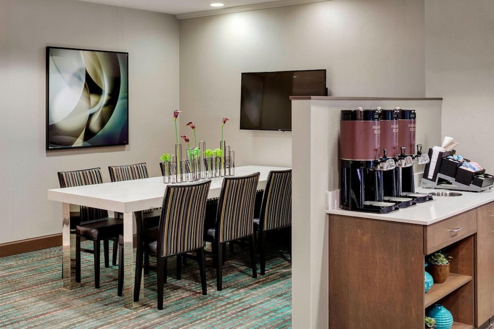 Residence Inn by Marriott Portsmouth 2