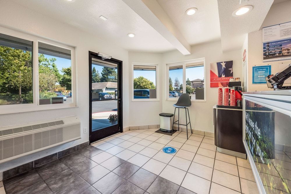 Motel 6-Rohnert Park, CA 2