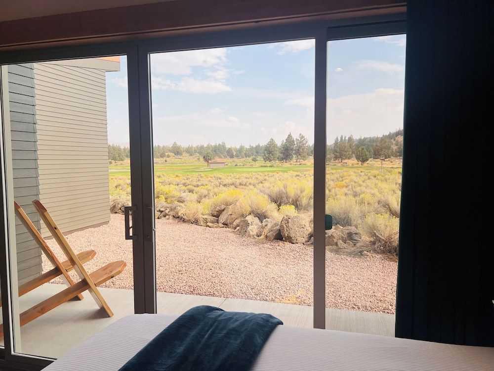 Crooked River Ranch Cabins 1